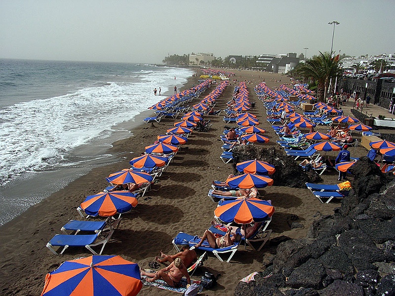 Lanzarote009.jpg - Tagit från andra sidan stranden...