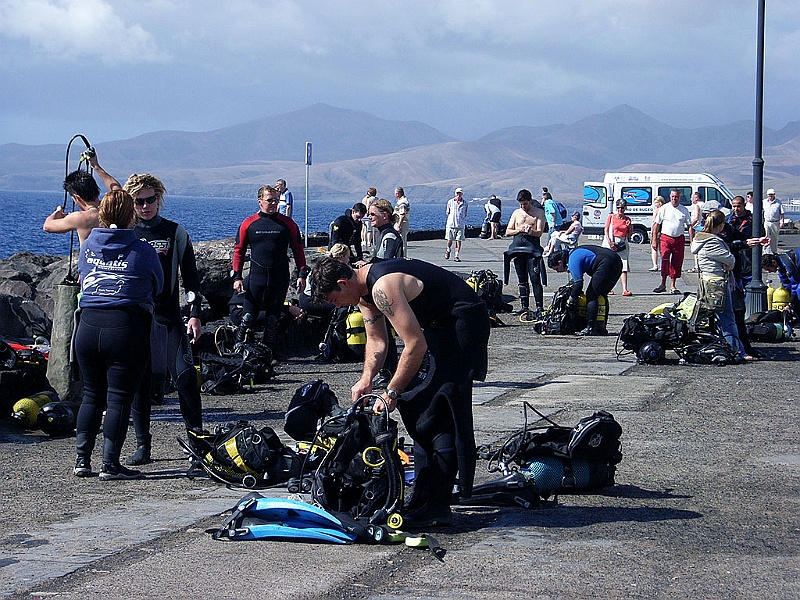 Lanzarote154.jpg - dykarskola, tror jag...