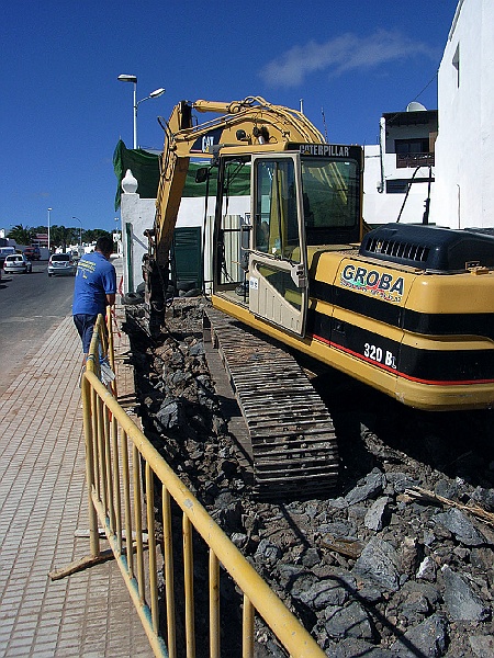 Lanzarote161.jpg - Skyddsstängsel uppe....